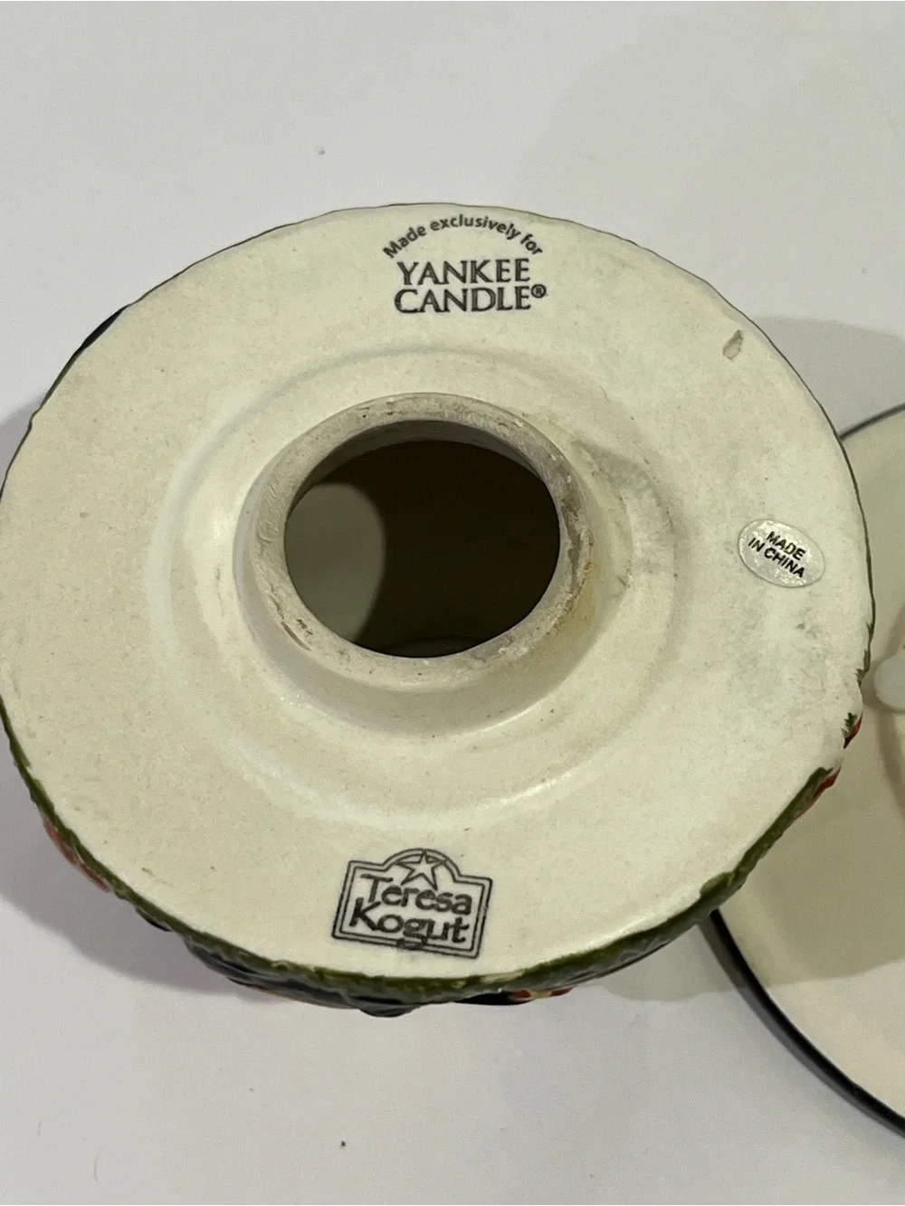 Rare Retired 2005 Yankee Candle Halloween Ceramic Candle Shade & Plate